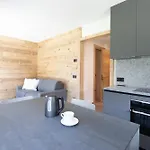 Larix Sauna&relax Apartman *