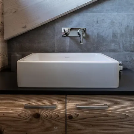 Larix Sauna&relax Appartement *