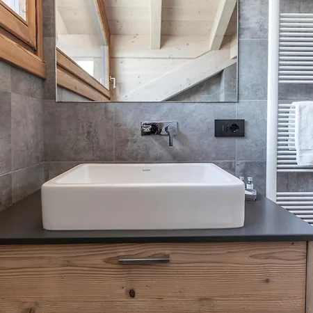 Larix Sauna&relax Daire *