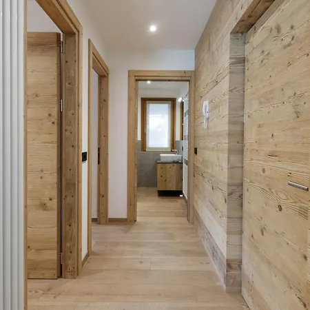 Larix Sauna&relax 公寓
